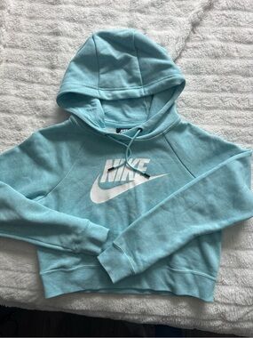 Nike Cropped Hoodie